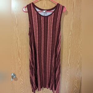 LulaRoe Nicki, Large, burgundy & pink